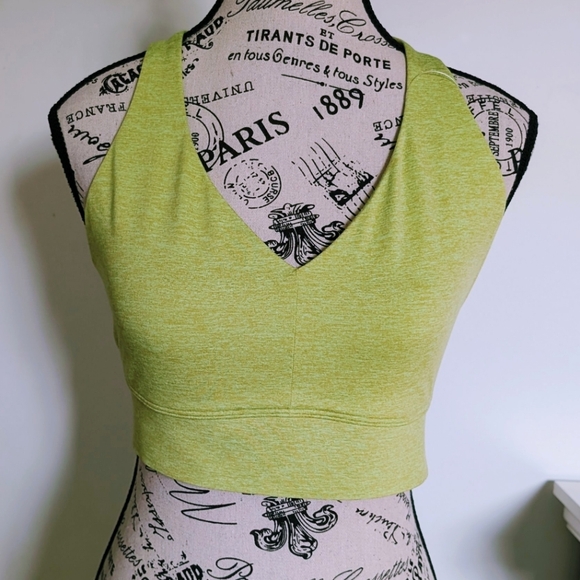 OFFLINE BY AERIE | Women's Greenish/Yellow The Hugger Racerback Sports Bra - Picture 4 of 7